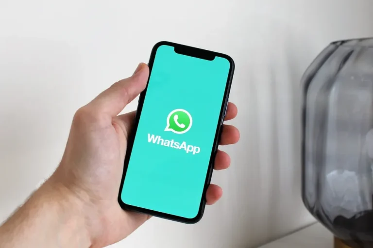 了解如何從第三方讀取 WhatsApp 訊息。